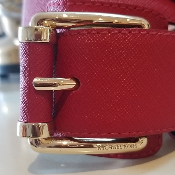 Michael Kors Red Leather Belt (M) - Picture 2 of 4